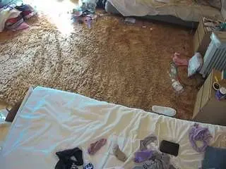 Voyeurcam-julmodels-whitebed-5  live sex cam