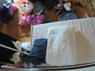 Voyeurcam-julmodels-whitebed-5  live sex cam