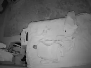 Voyeurcam-julmodels-whitebed-5  live sex cam