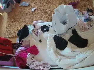 Voyeurcam-julmodels-whitebed-5  live sex cam