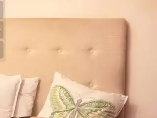 Cassiehilton  live sex cam