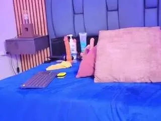 Karamoss  live sex cam