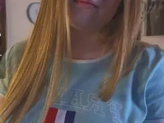 Merelin-befer  live sex cam