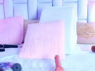 Snowwhithe  live sex cam