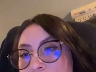 Valenortiz77  live sex cam