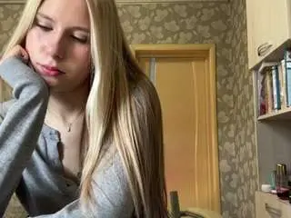 Vondapennant  live sex cam