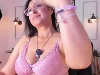 Amberr-gold  live sex cam