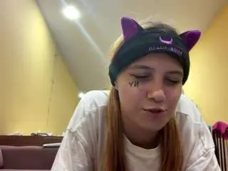 Drewrubner  live sex cam