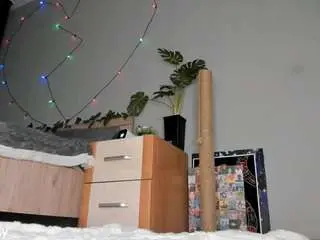 Jinnygold  live sex cam