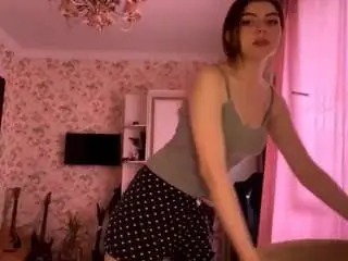 Lauraleekeat  live sex cam