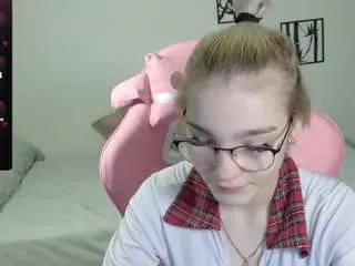 Meganlora3  live sex cam