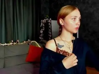 Princess-li1y  live sex cam