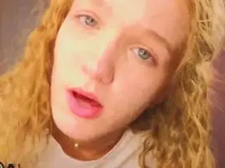 Suedreamyy  live sex cam