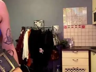 Carolinflaharty  live sex cam