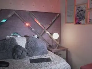 Emma-vloss  live sex cam