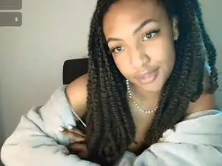 Im-alivys  live sex cam