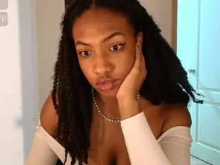 Im-alivys  live sex cam