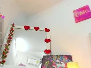 Madison-horny69  live sex cam