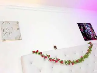 Madison-horny69  live sex cam