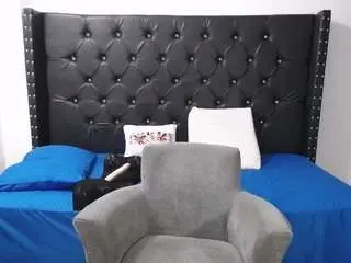 Renata-salinas  live sex cam