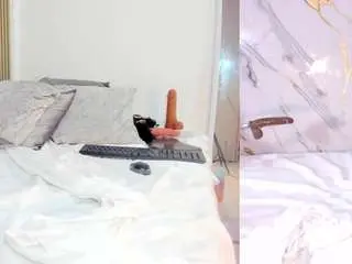 Shalom-exotic  live sex cam