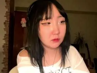 Amyratana  live sex cam