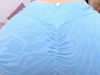 April-roses  live sex cam