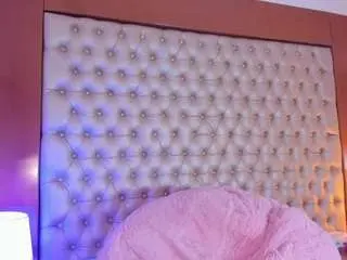 Ashanti-moreno  live sex cam