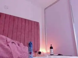 Ashanti-moreno  live sex cam