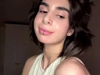 Fondasidman  live sex cam