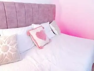 Hanna-miilano  live sex cam