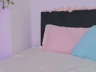 Hannasimmons  live sex cam