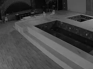 Voyeurcam-casa-salsa-gym  live sex cam