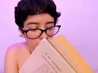 Diotima  live sex cam