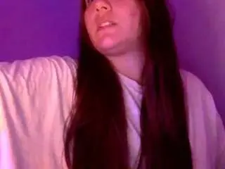 Laura-d  live sex cam