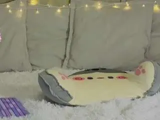 Lunanyan  live sex cam