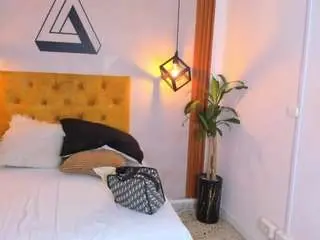 Violeta-sweet118  live sex cam