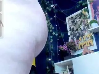 Alicee-kitagawaa  live sex cam