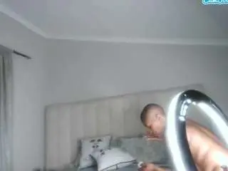 Bustygoddess32  live sex cam