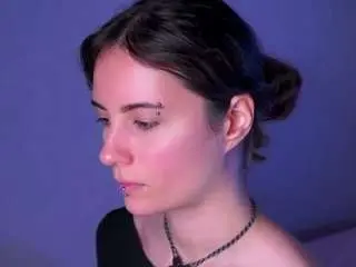 Constancedeary  live sex cam