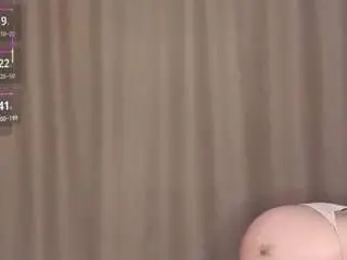 Vernitabelluomini  live sex cam