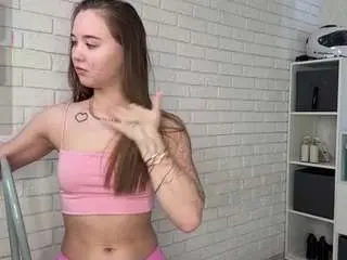 Vernitabelluomini  live sex cam