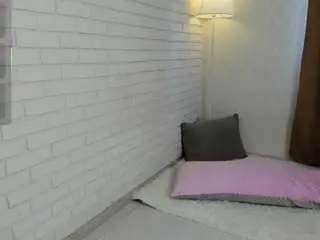 Vernitabelluomini  live sex cam