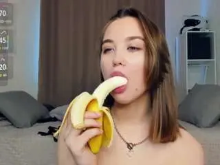 Vernitabelluomini  live sex cam