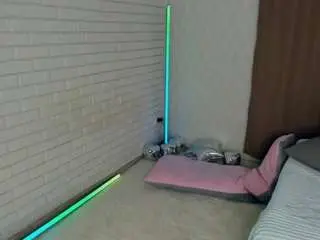 Vernitabelluomini  live sex cam