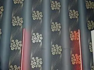 Vernitabelluomini  live sex cam