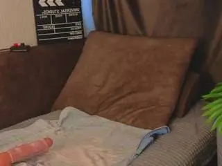 Calithrah  live sex cam