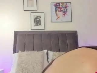 Helen-moorex  live sex cam