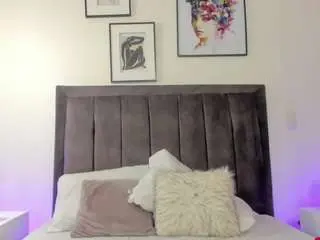 Helen-moorex  live sex cam
