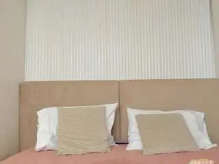 Helen-moorex  live sex cam